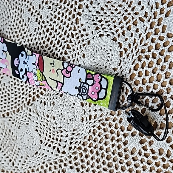 Neck Strap Cute Lanyards For Keys Sanrio Characters New - Picture 2 of 6